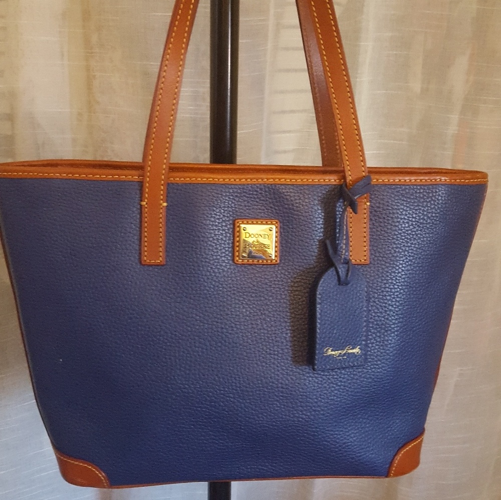 Dooney & Bourke Pebble Grain Charleston Bag